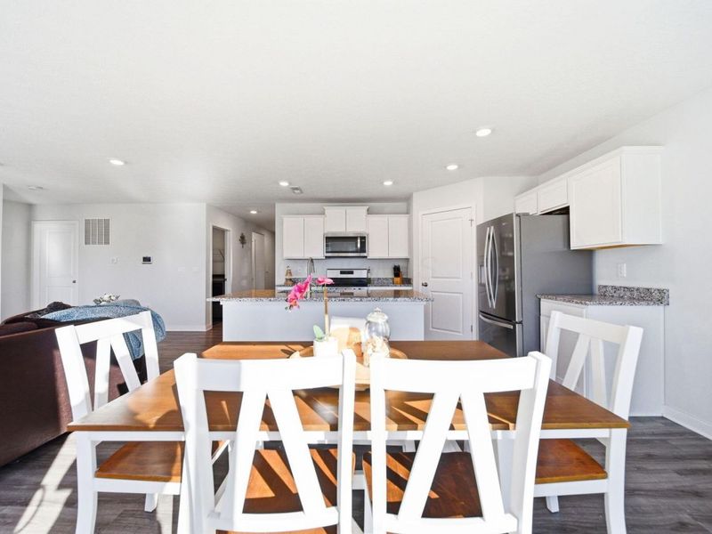 3057 Lamptonridge Drive , Columbus, OH 43232 Photo 16