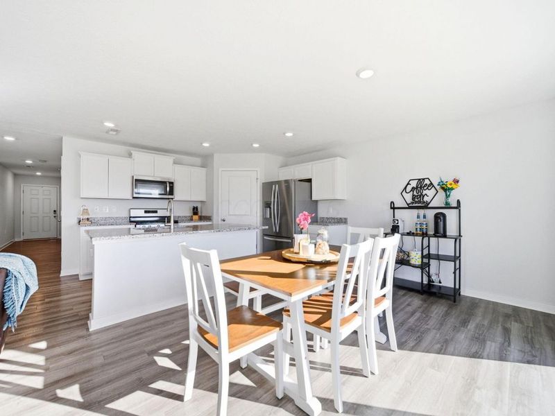 3057 Lamptonridge Drive , Columbus, OH 43232 Photo 17