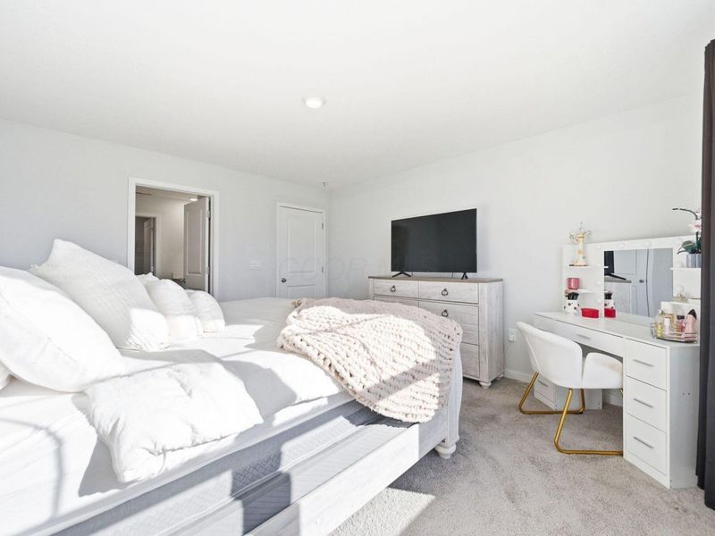 3057 Lamptonridge Drive, Columbus, OH 43232 Photo 21