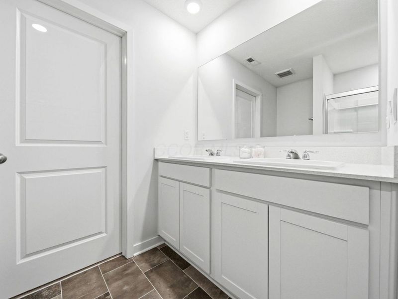 3057 Lamptonridge Drive, Columbus, OH 43232 Photo 22