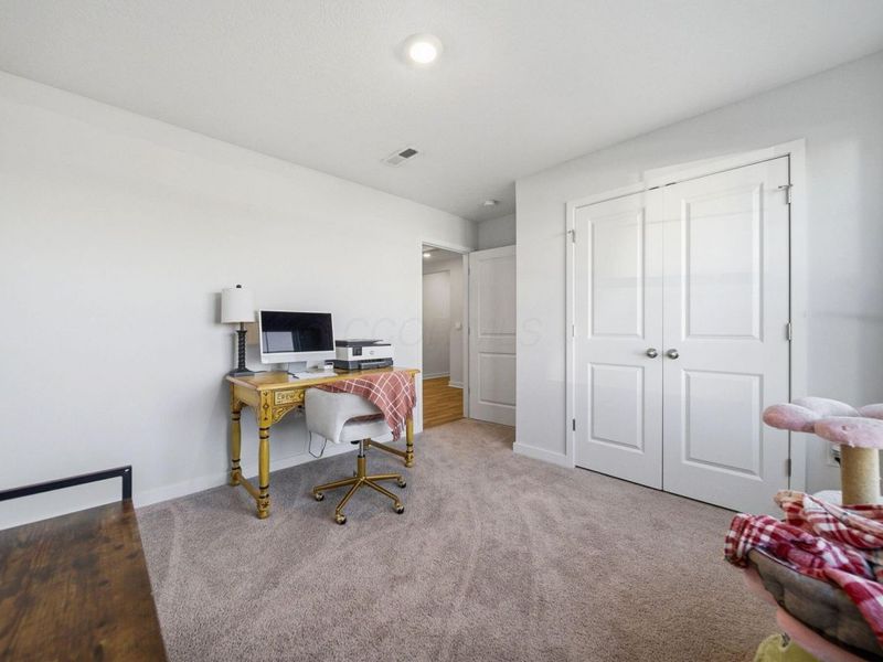 3057 Lamptonridge Drive, Columbus, OH 43232 Photo 32