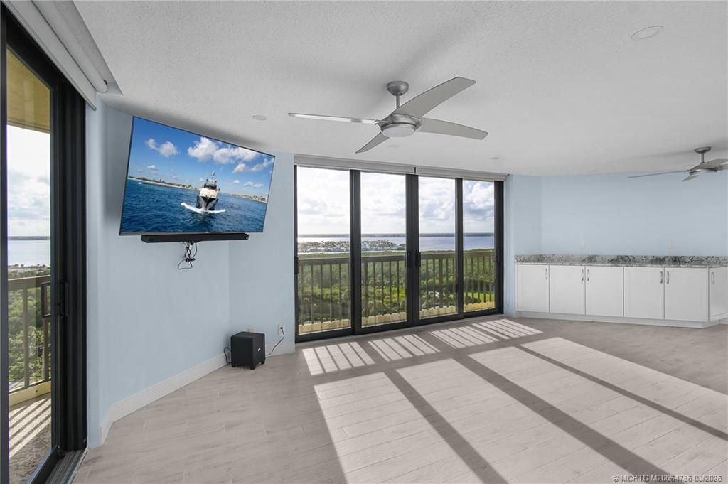 9550 S Ocean Drive, Unit 1610, Jensen Beach, FL 34957 Photo