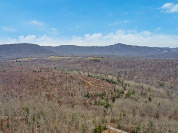 12043 E O Mill Creek Rd, Sunbright, TN 37872