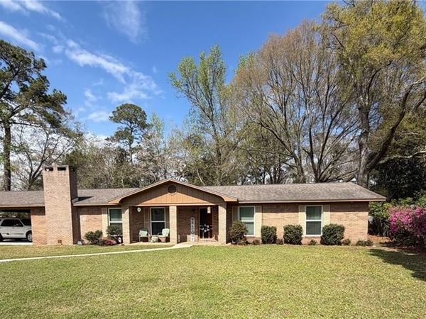 2012 Archer Lane, Mobile, AL 36605