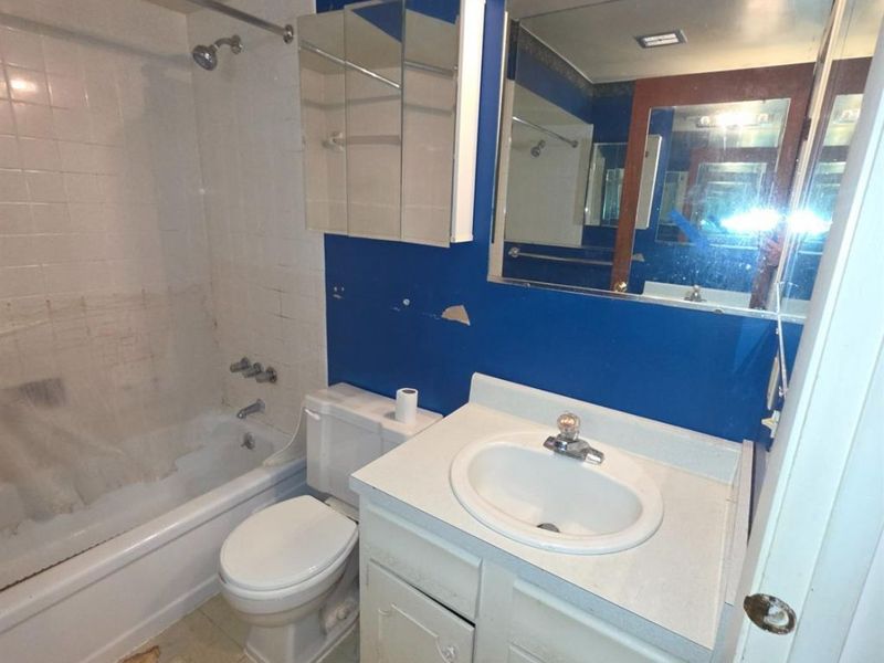 429 McCreary Court, Springfield Twp., OH 45231 Photo 16