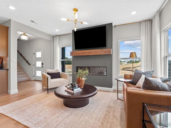 167 Sesame Loop , St Peters, MO 63303