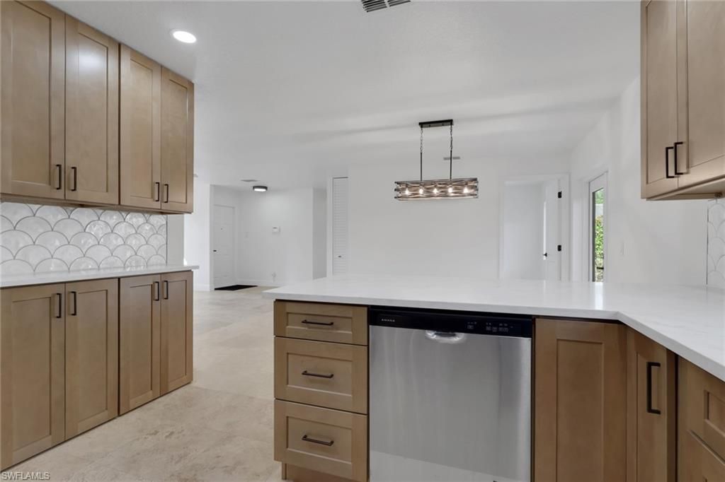 3371 8th Ave Se, Naples, FL 34117 Photo