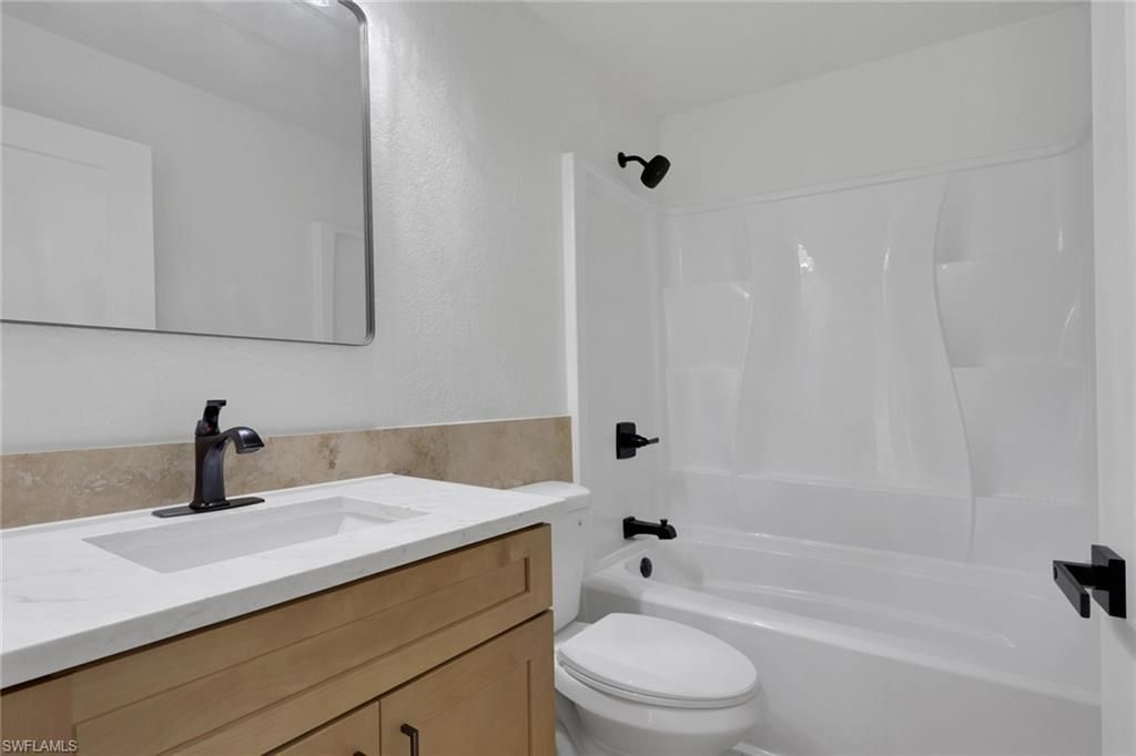 3371 8th Ave Se, Naples, FL 34117 Photo