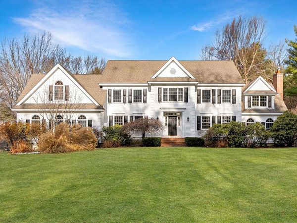 69 Exeter Road, North Hampton, NH 03862