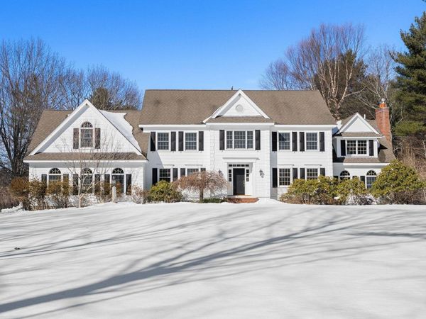 69 Exeter Road, North Hampton, NH 03862