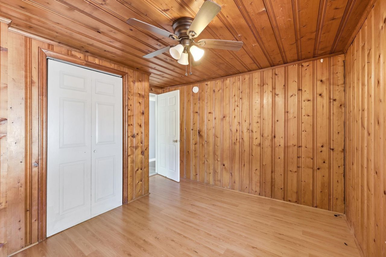 3884 Mineola Ave. Photo 15