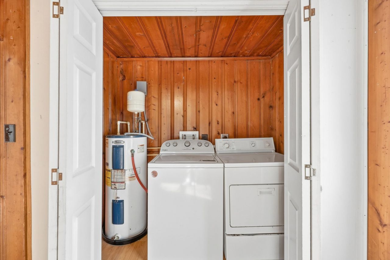 3884 Mineola Ave. Photo 17