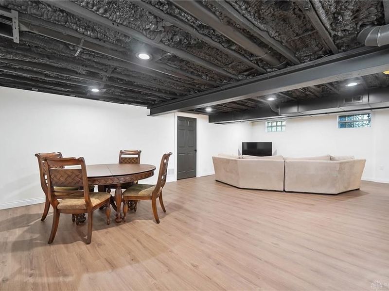 3255 Old Salem Road, Clay Township, OH 45415 Photo 46