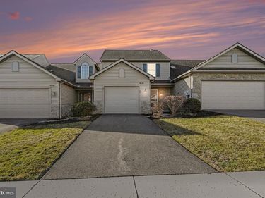 26 GANTZ MEADOWS, MOUNT JOY, PA 17552