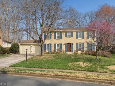 2302 TANGLEVALE DRIVE, VIENNA, VA 22181