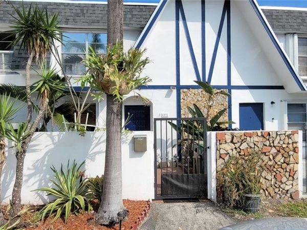 Unit 5, Davie, FL 33314