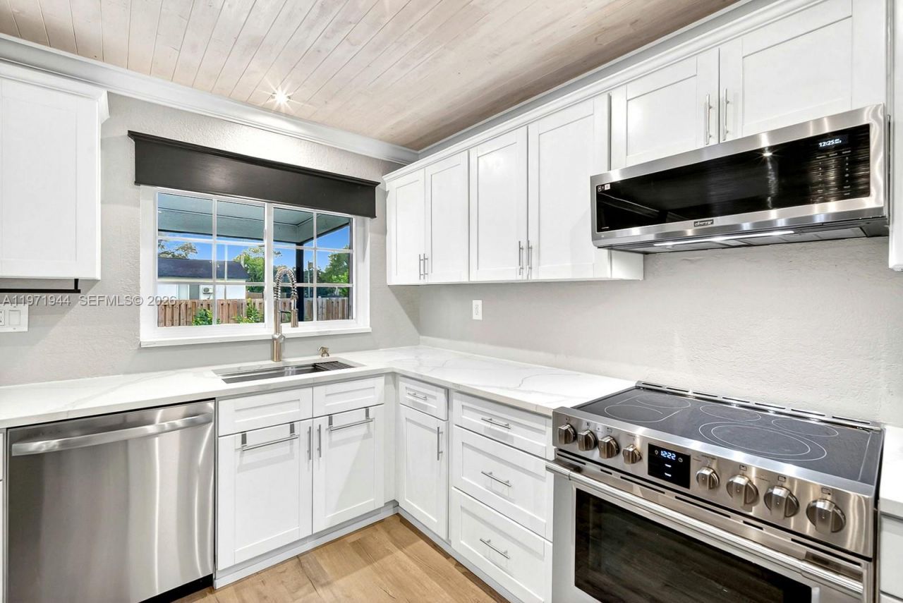 11280 NW 26th St, Plantation, FL 33323 Photo