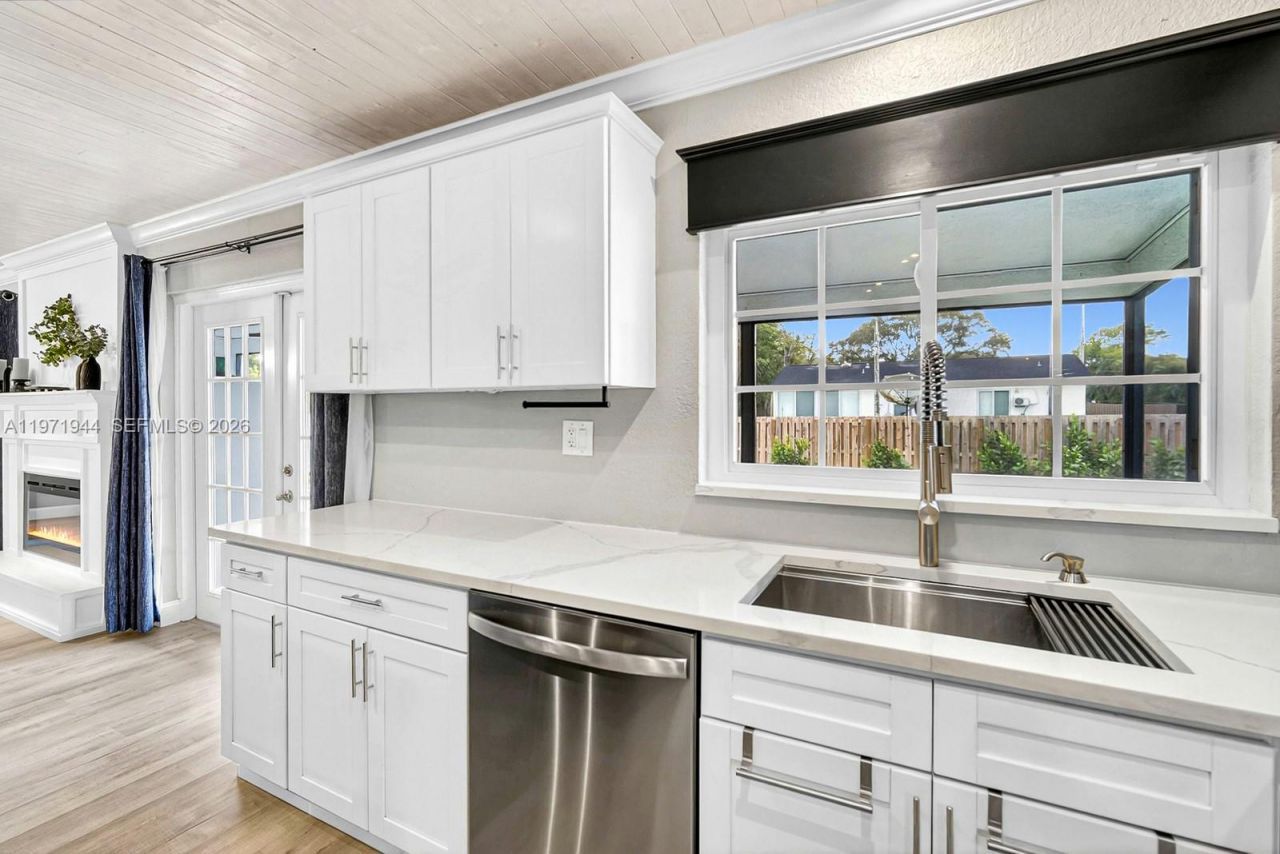 11280 NW 26th St, Plantation, FL 33323 Photo