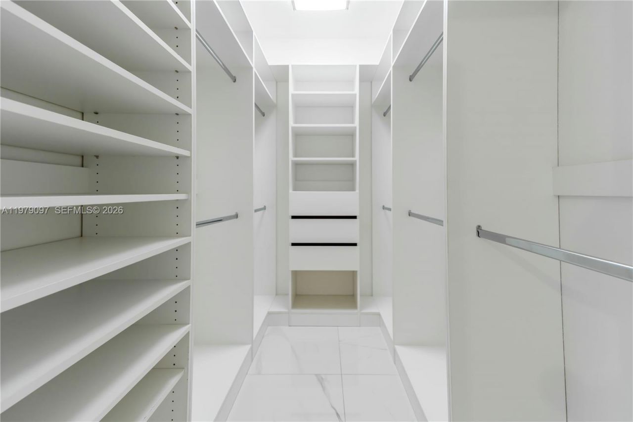 2541 SE 1st St, Homestead, FL 33033 Photo