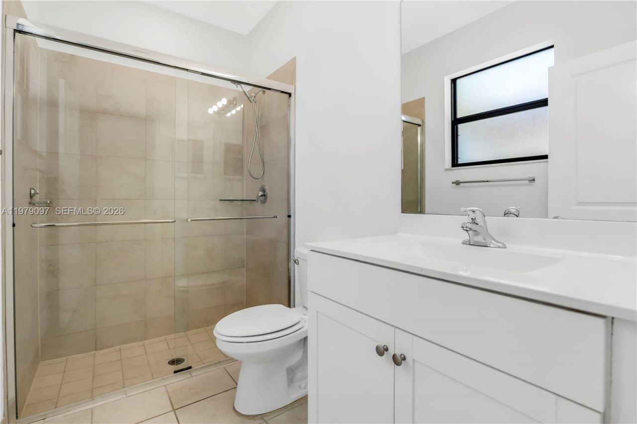 2541 SE 1st St, Homestead, FL 33033 Photo