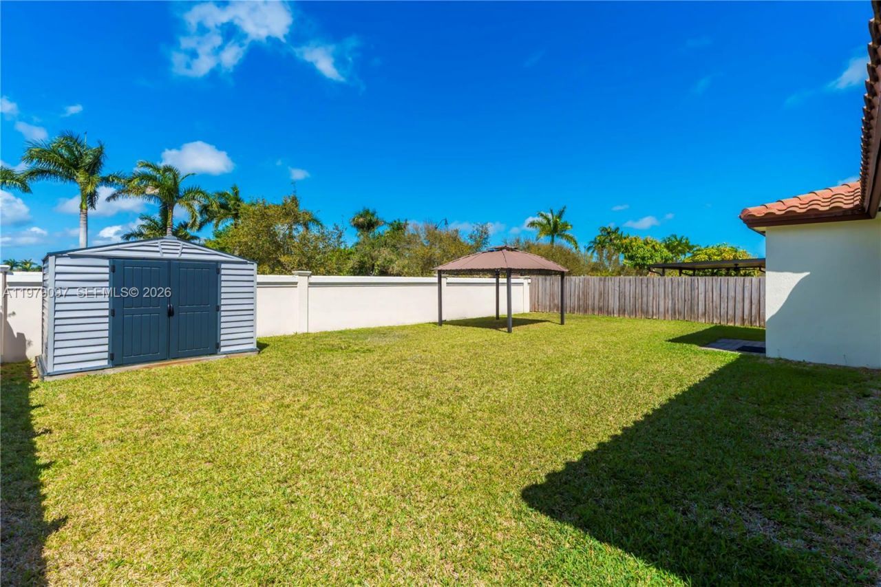 2541 SE 1st St, Homestead, FL 33033 Photo