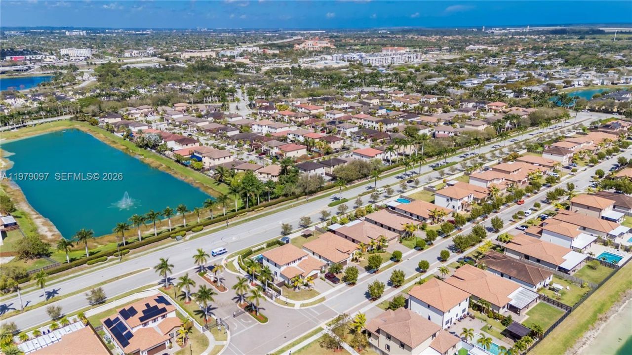 2541 SE 1st St, Homestead, FL 33033 Photo