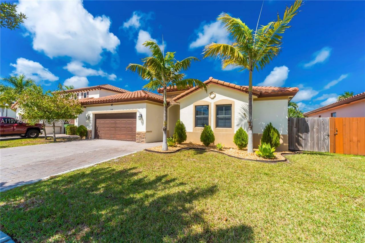 2541 SE 1st St, Homestead, FL 33033 Photo