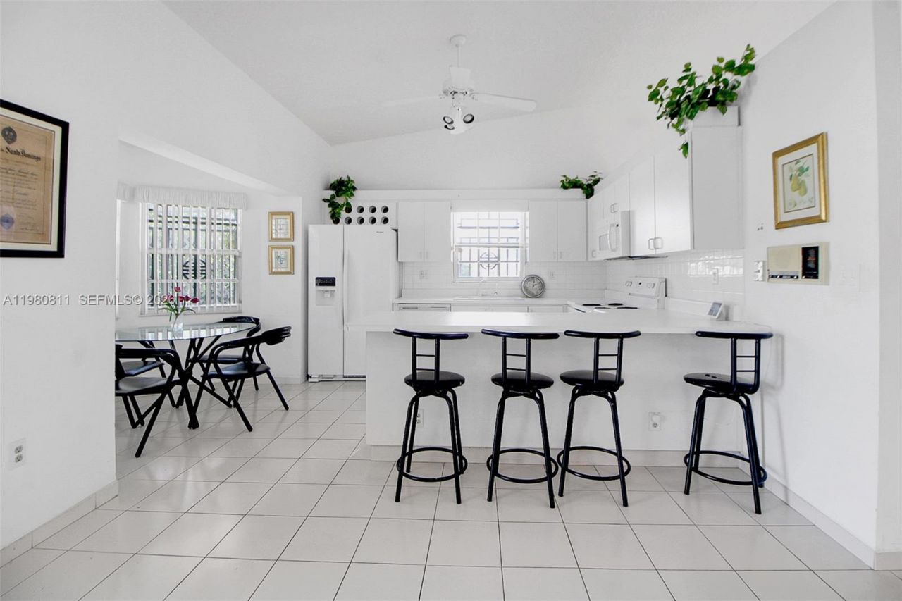 14413 SW 115th St, Miami, FL 33186 Photo