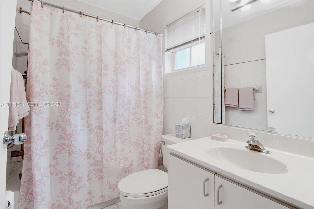 14413 SW 115th St, Miami, FL 33186 Photo