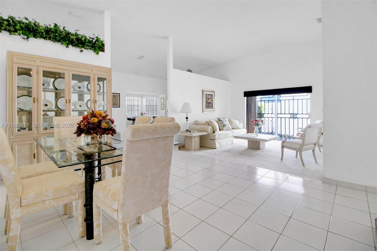 14413 SW 115th St, Miami, FL 33186 Photo