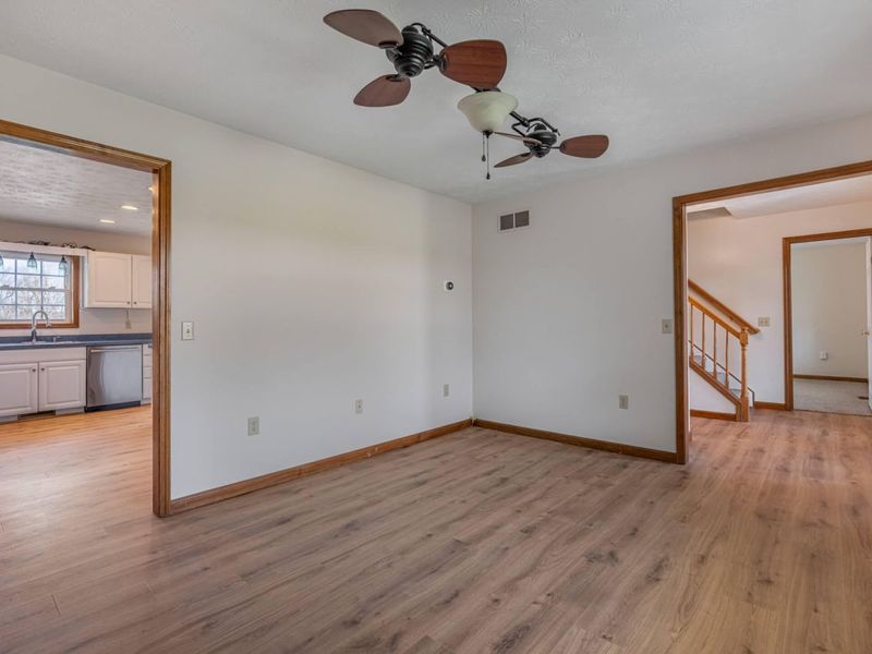 2359 Greene Meadow Drive, Cedarville, OH 45314 Photo 4