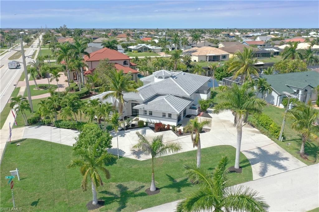 2417 Cape Coral Pkwy W, Cape Coral, FL 33914 Photo