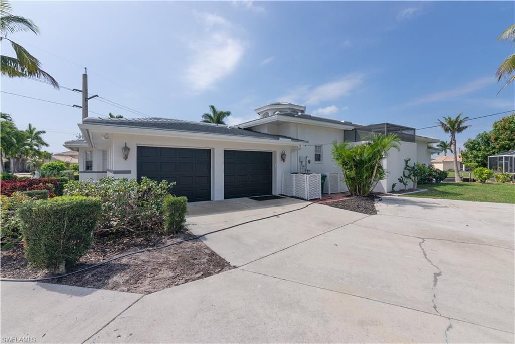 2417 Cape Coral Pkwy W, Cape Coral, FL 33914 Photo