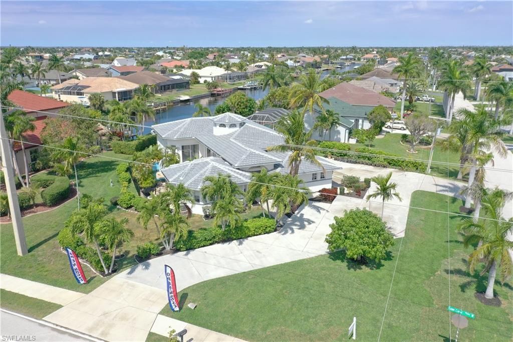 2417 Cape Coral Pkwy W, Cape Coral, FL 33914 Photo