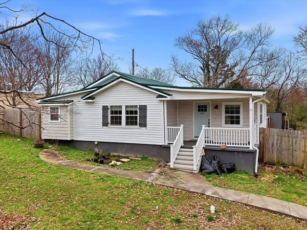 1080 6th Street NE, Cleveland, TN 37311