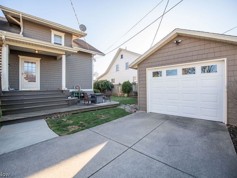 329 Park Avenue NW, New Philadelphia, OH 44663 Photo 8