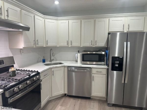 167 Rachel Ct, Franklin, NJ 08823