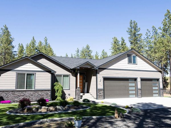 6810 W Melville Rd, Cheney, WA 99004