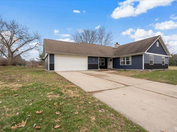 502 Crestlane Drive, Warsaw, IN 46580