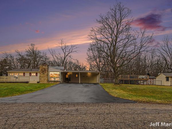 510 W Fargo Street, Ionia, MI 48846