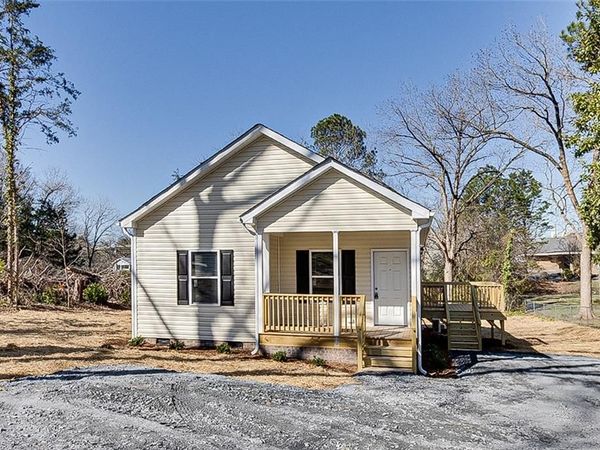 604 Oliver Street , Ramseur, NC 27316