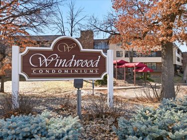 7500 Cahill Road, Unit 215C, Edina, MN 55439