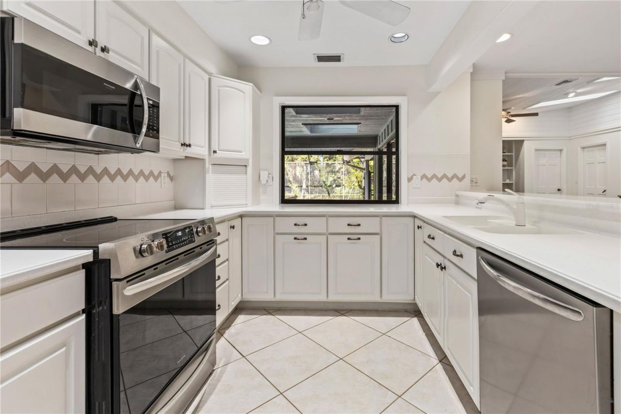 4714 Elder Berry Drive , Sarasota, FL 34241 Photo
