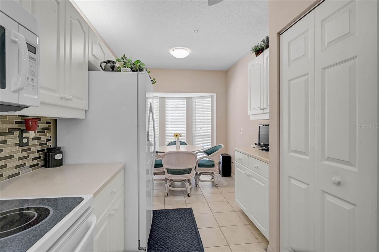 414 Laurel Lake Drive , Unit 204, Venice, FL 34292 Photo