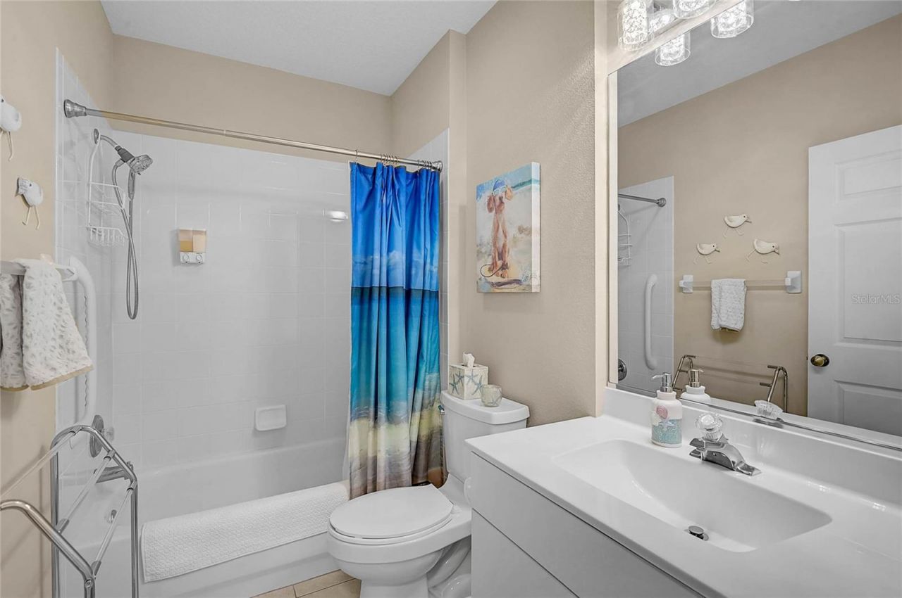 414 Laurel Lake Drive , Unit 204, Venice, FL 34292 Photo