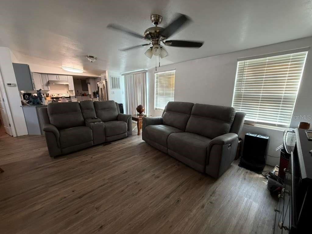 2412 Island Oaks W, Lakeland, FL 33805 Photo