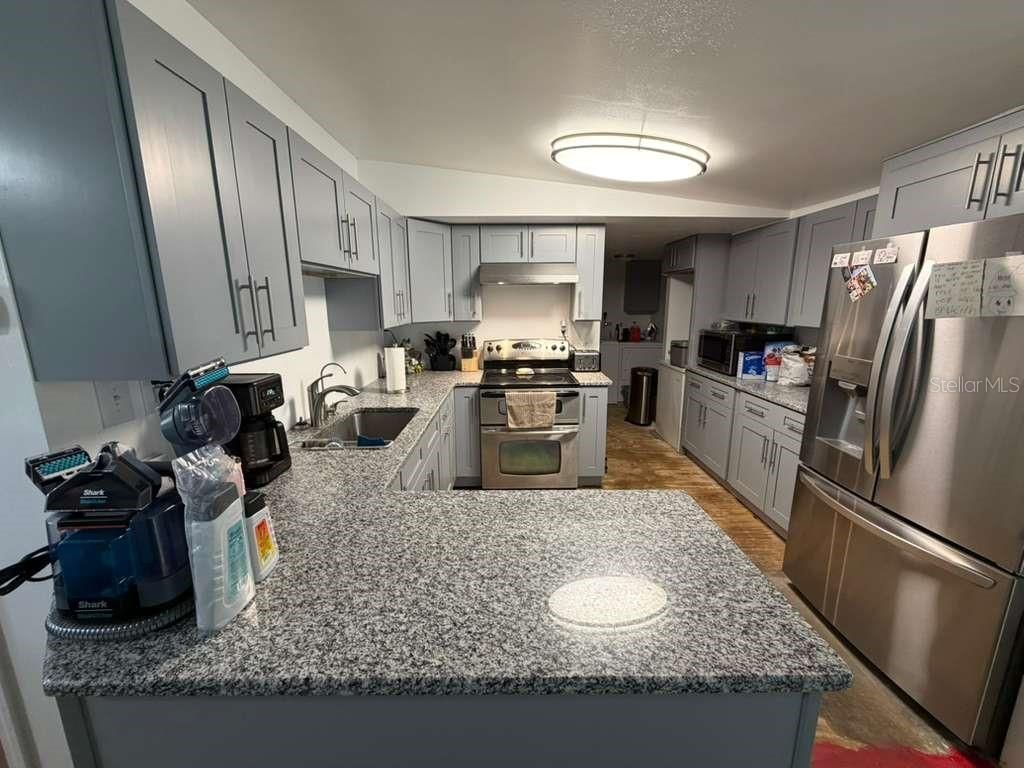 2412 Island Oaks W, Lakeland, FL 33805 Photo