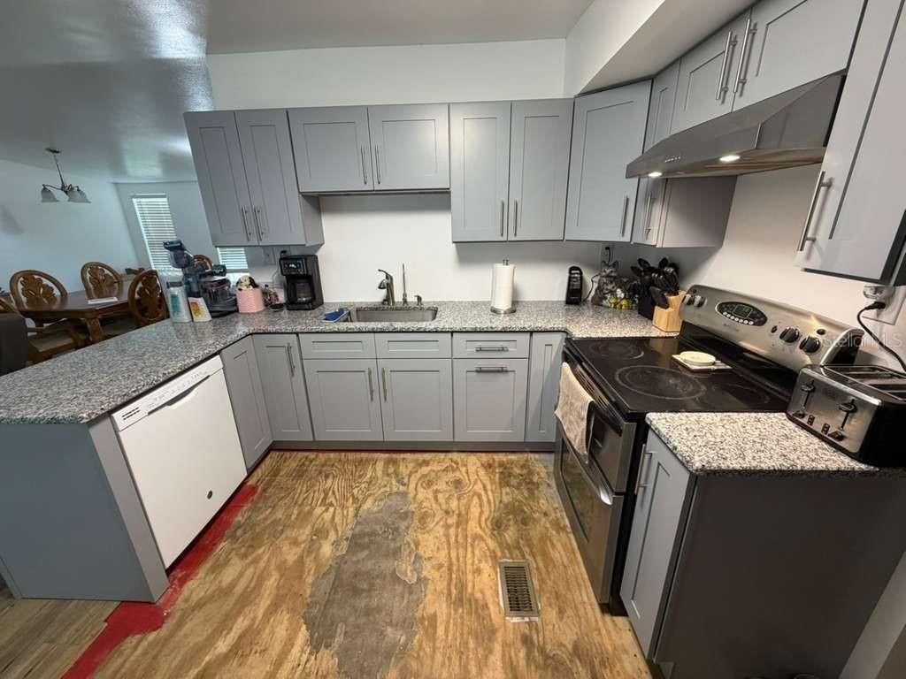 2412 Island Oaks W, Lakeland, FL 33805 Photo