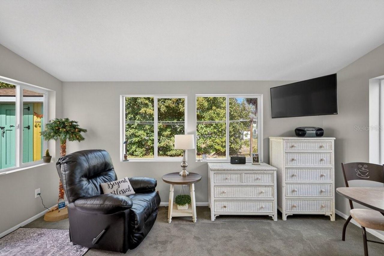 8 Greenfern Circle , Ormond Beach, FL 32174 Photo