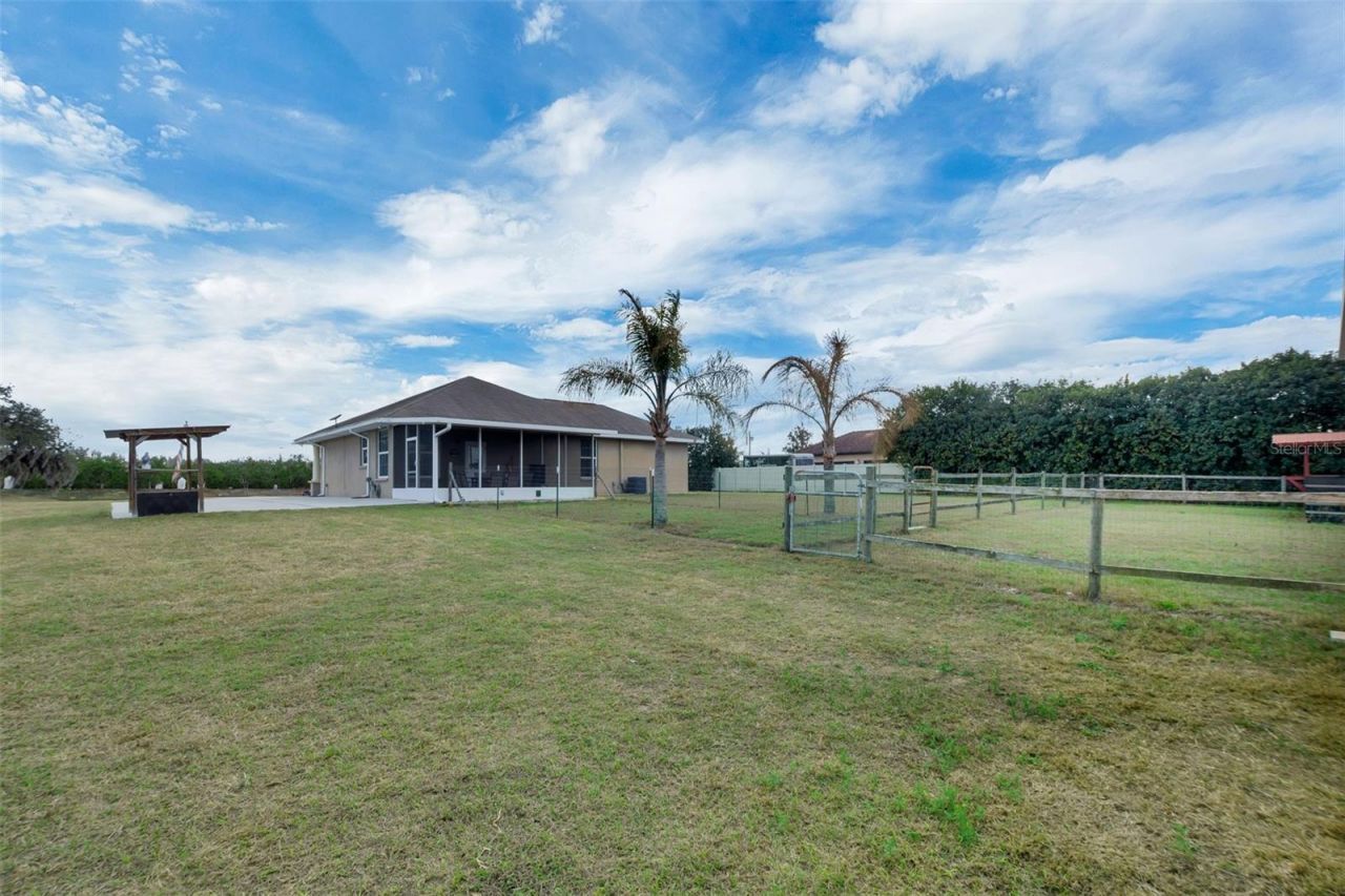 12647 Sweet Hill Road , Polk City, FL 33868 Photo